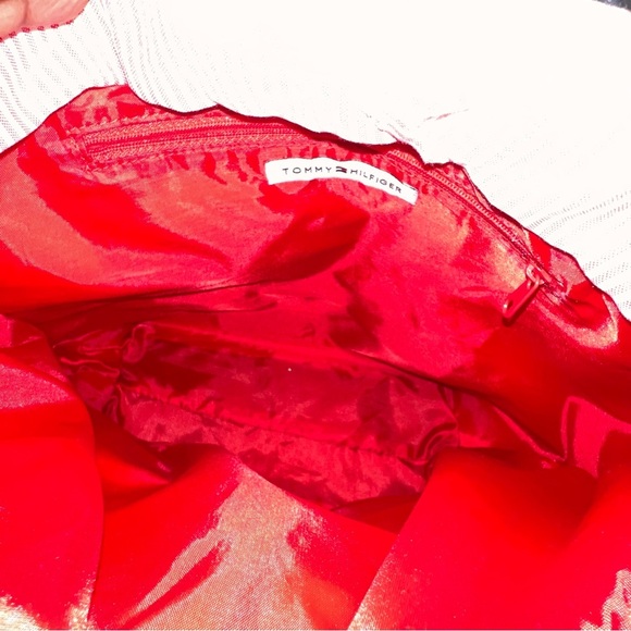 Tommy Hilfiger Floral Embroidered Tote Bag - Red and Tan - Picture 6 of 9